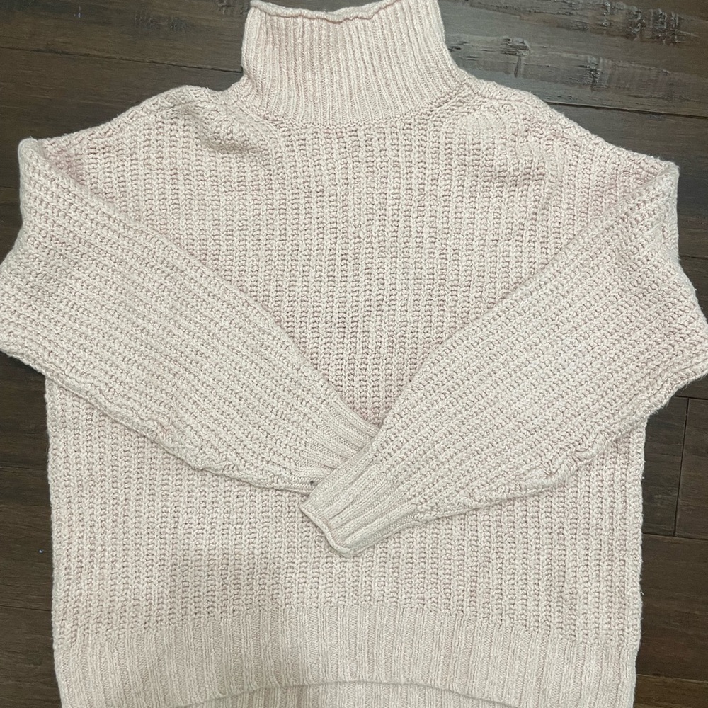 American Eagle Outfitters Soft Cream Turtleneck Sweater